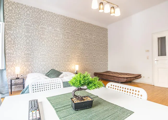 Apartment Friendly 2br Near Rennweg & Belvedere Palace Vienna
